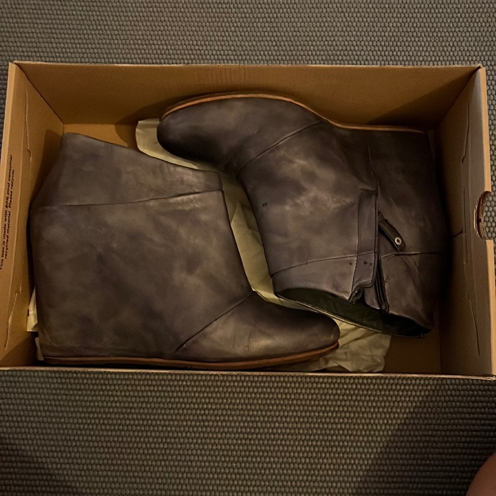 Ugg platform booties